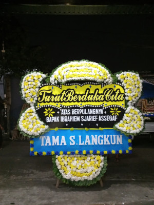 Papan Bunga Duka di Kramat Selatan