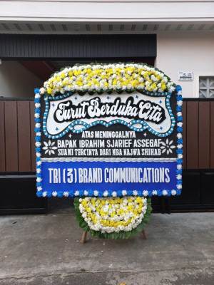 Papan Bunga Duka di Kramat Selatan